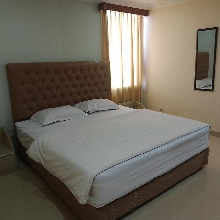 Zen Boutique Syariah Hotel Jacarta Exterior foto